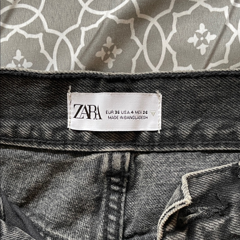Zara Women's Gray Jeans